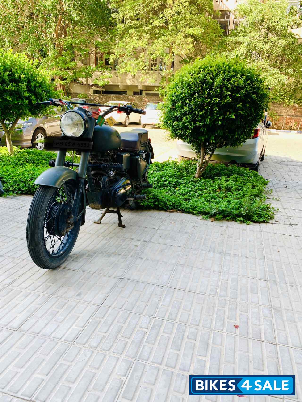 Royal Enfield Bullet Standard 350