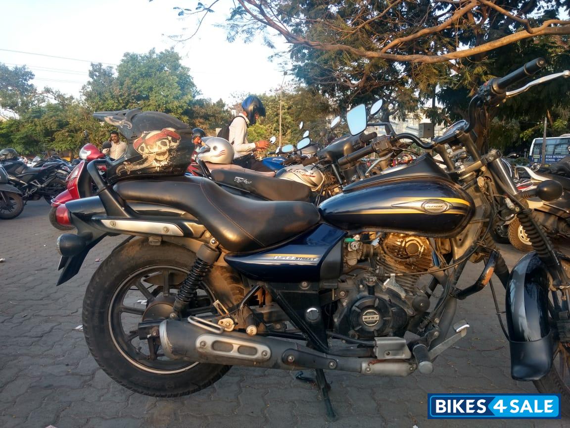 Bajaj Avenger Street 150
