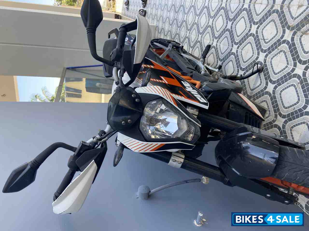 White Orange KTM Duke 390