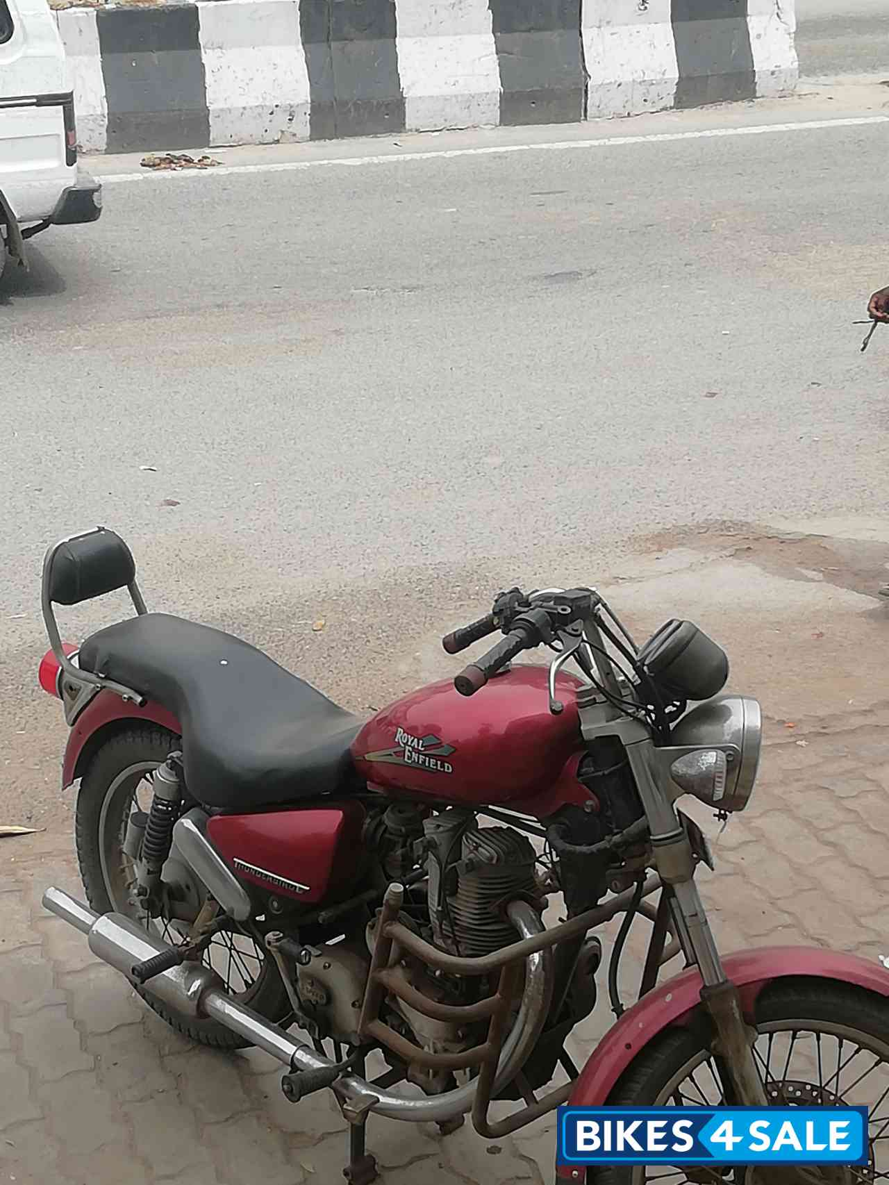 Royal Enfield Thunderbird 350