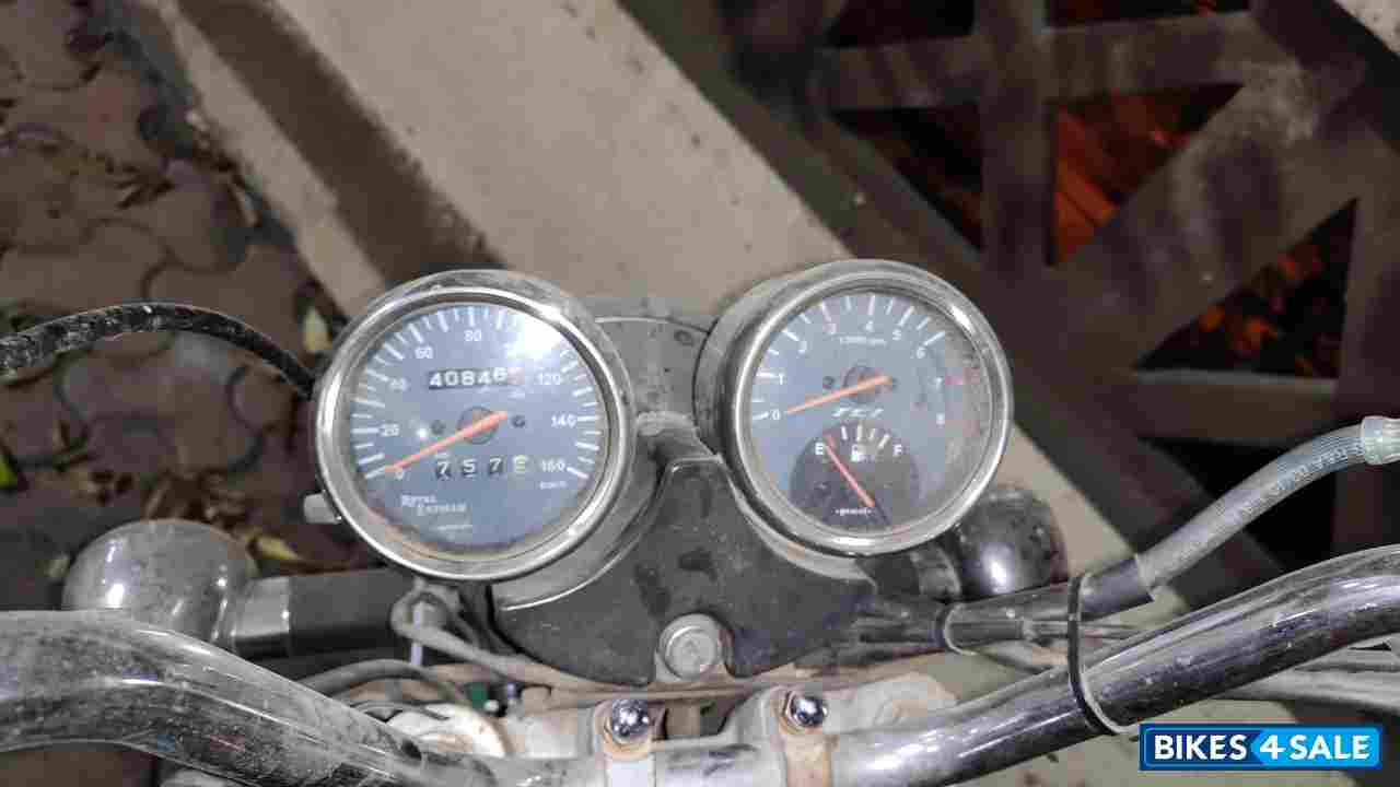 Black Royal Enfield Thunderbird TwinSpark 350 Black Royal Enfield Thunderbird TwinSpark 350