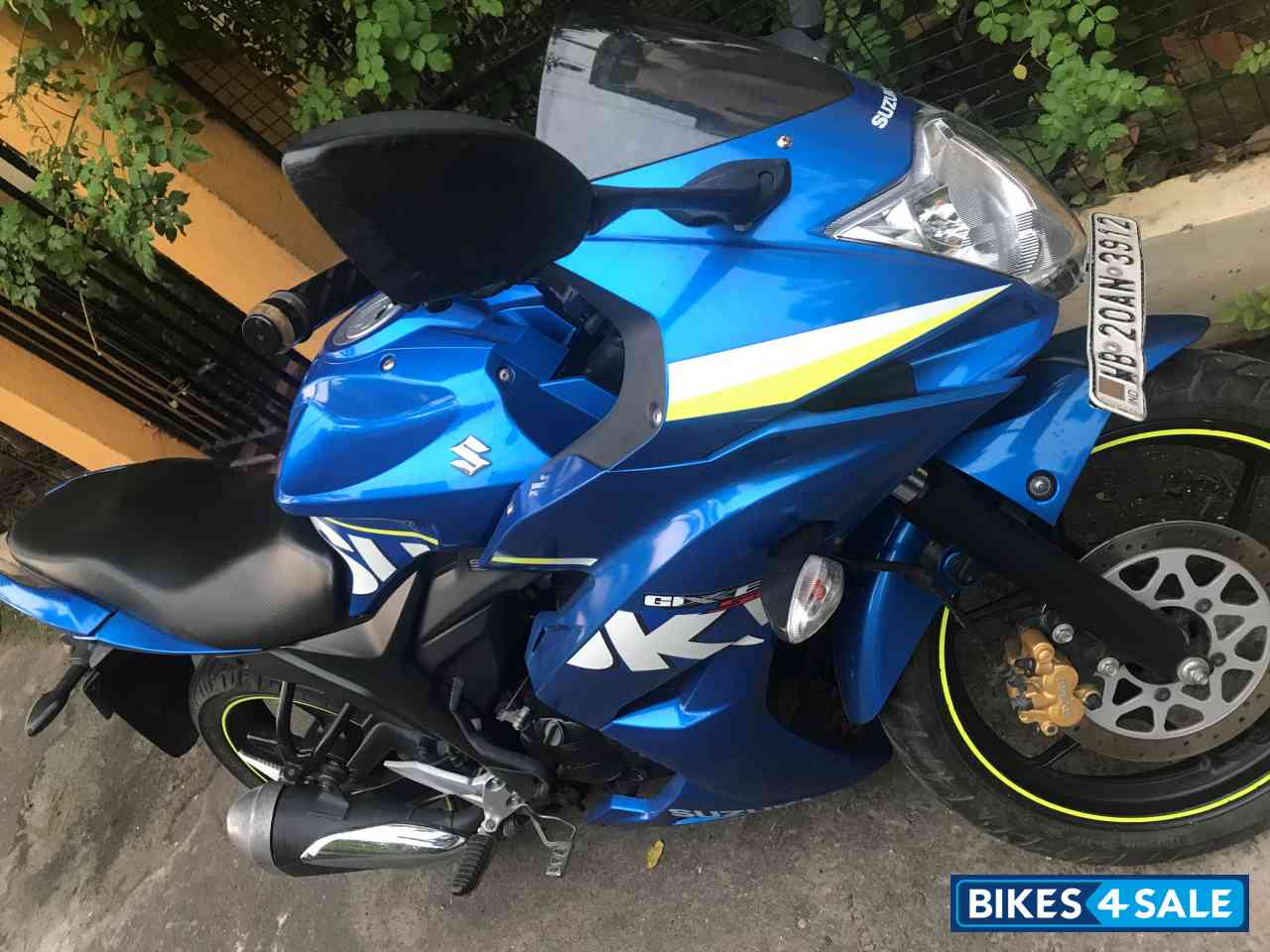 Suzuki Gixxer SF SP