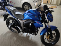 Blue Suzuki Gixxer 150