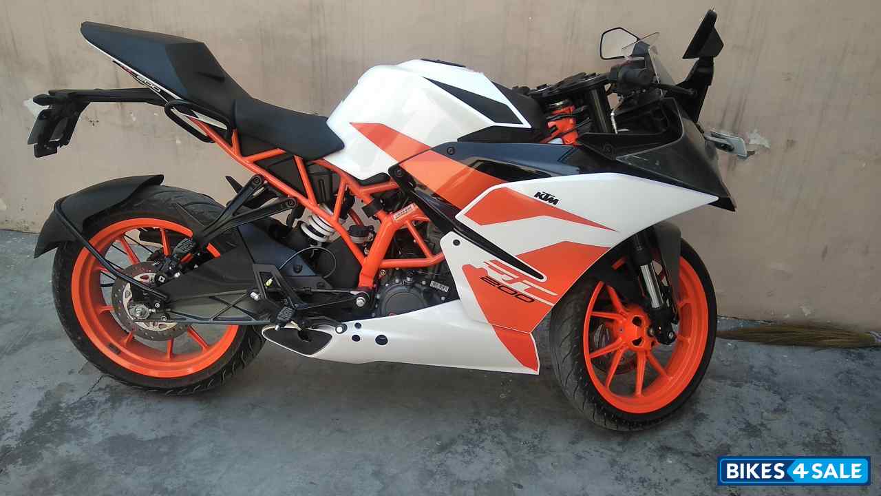 KTM RC 200