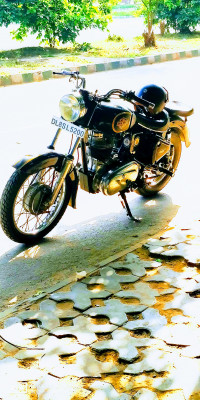 Royal Enfield Classic 350  Model