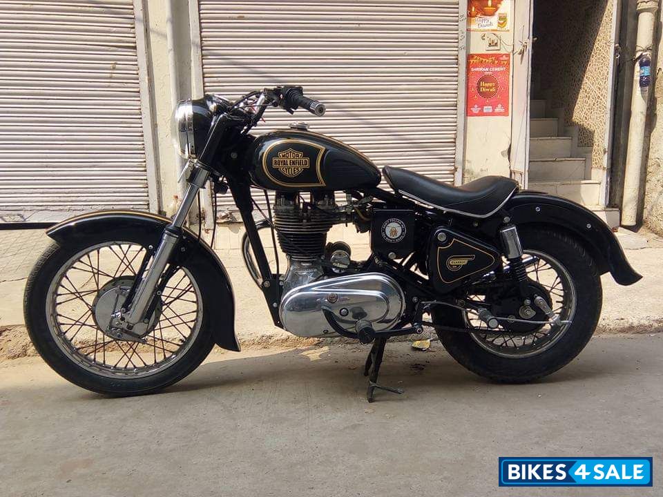 Black With Golden Strips Royal Enfield Classic 350