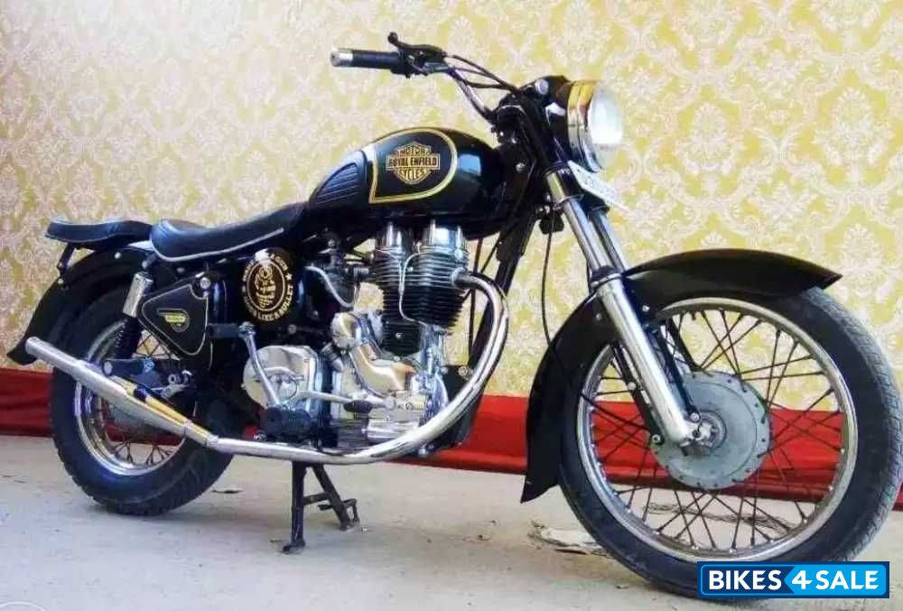 Black With Golden Strips Royal Enfield Classic 350