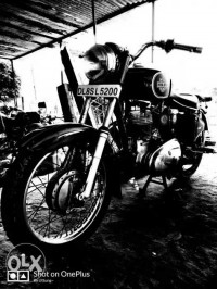 Black With Golden Strips Royal Enfield Classic 350