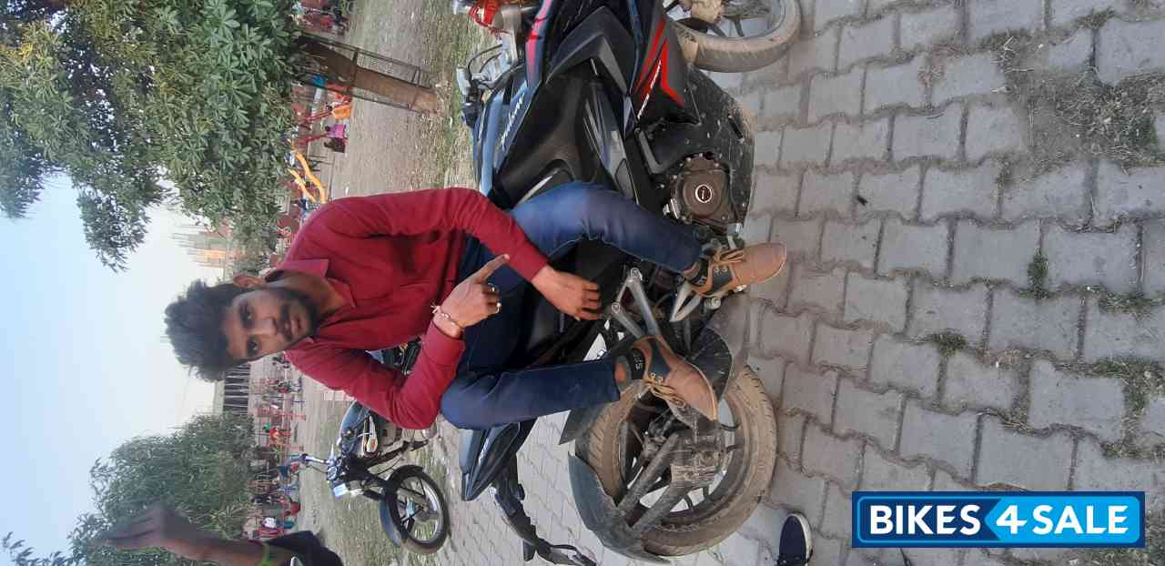 Black And Red Bajaj Pulsar RS 200 ABS Black And Red Bajaj Pulsar RS 200 ABS