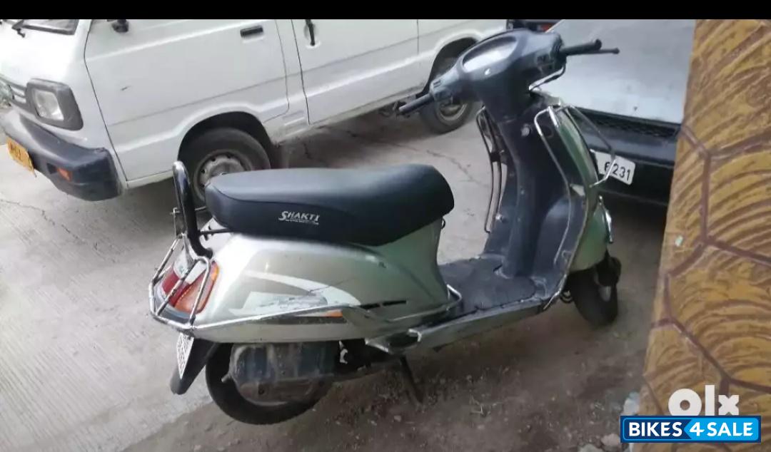 Silver Honda Activa