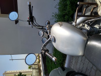 Silver Royal Enfield Thunderbird TwinSpark 350