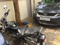 Bajaj Avenger 220 DTS-i