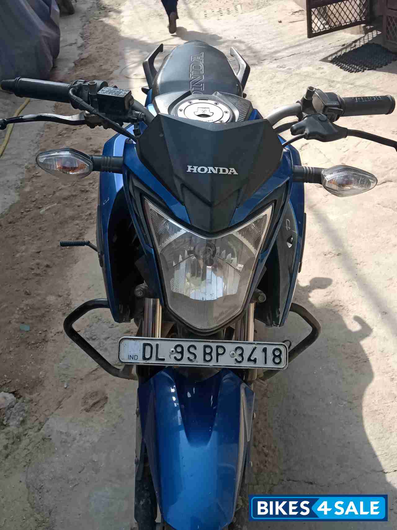 Honda CB Hornet 160R