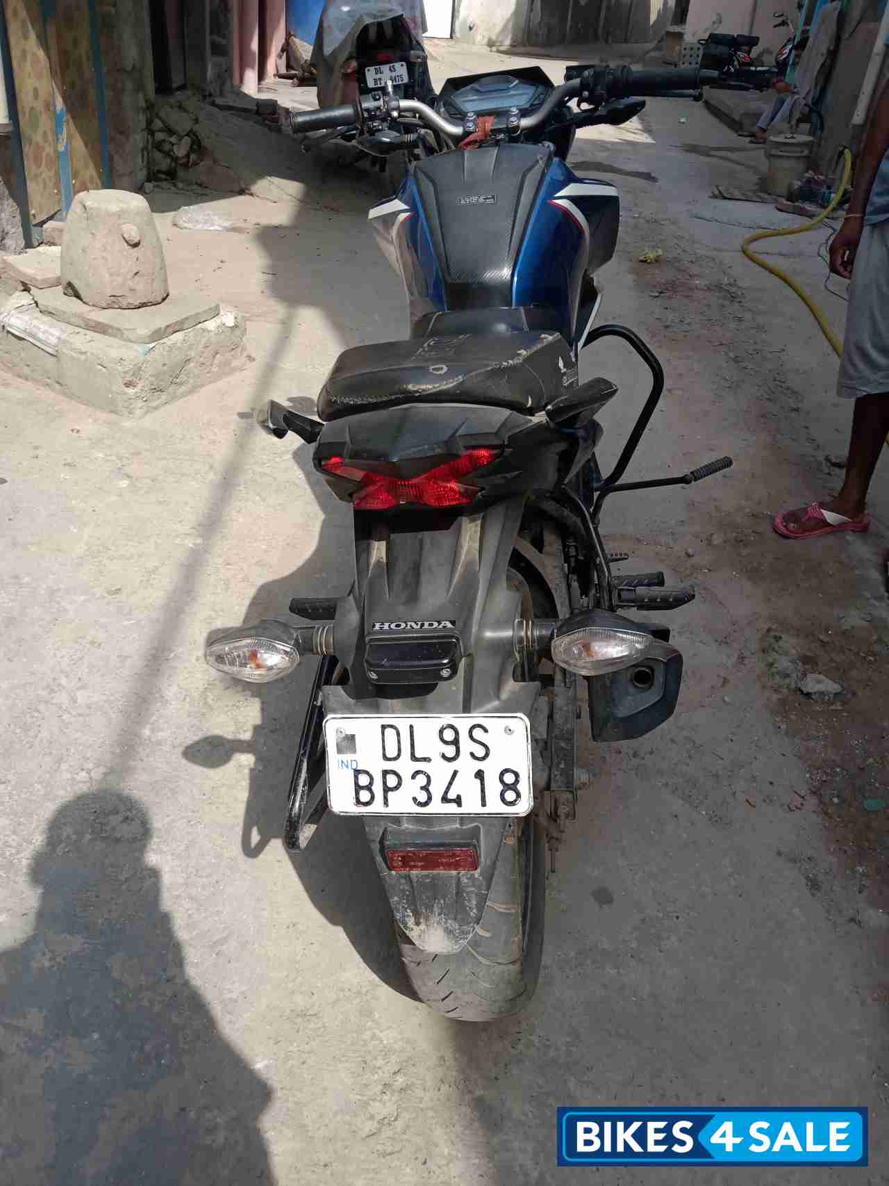 Honda CB Hornet 160R