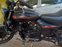 Bajaj Avenger Street 220 2016 Model