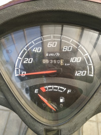 Maroon Honda Aviator