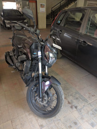 Bajaj Dominar 400 Disc 2017 Model