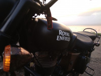 Matt Black Royal Enfield Bullet Standard 350