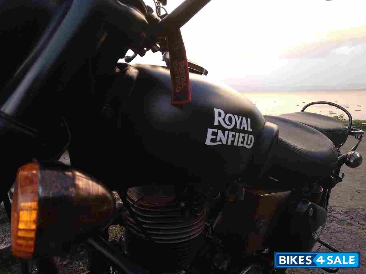 Matt Black Royal Enfield Bullet Standard 350 Matt Black Royal Enfield Bullet Standard 350