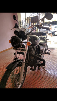 Stone Royal Enfield Thunderbird 350