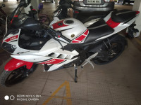 White Yamaha YZF R15 V2
