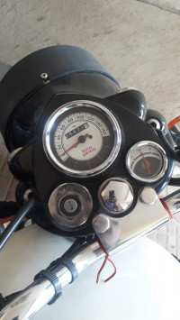 Royal Enfield Classic 350 2016 Model