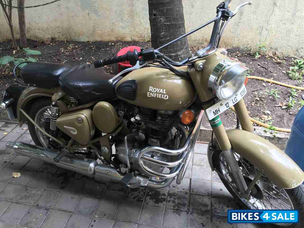 Royal Enfield Classic Desert Storm