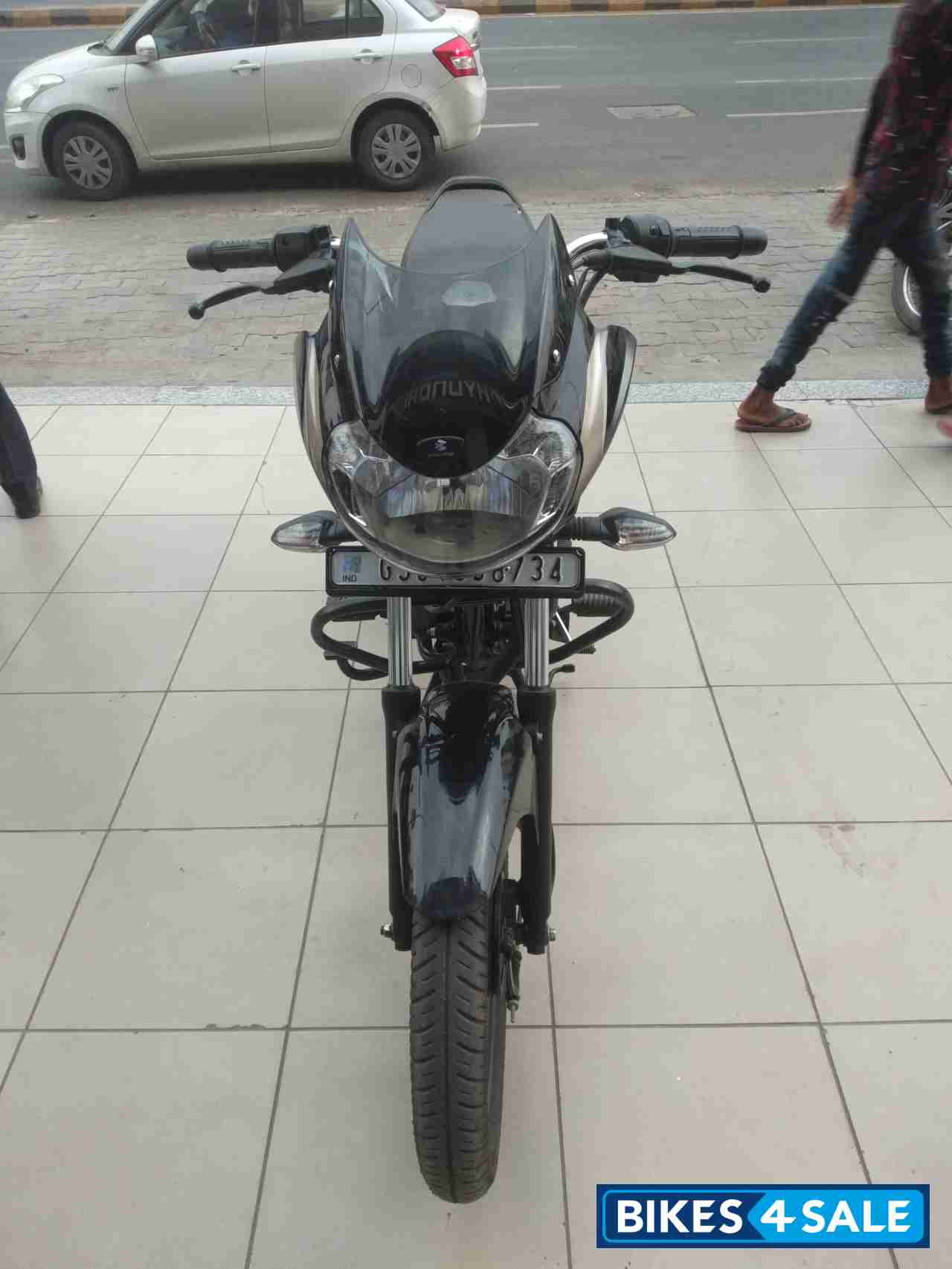 Bajaj Discover 125 ST