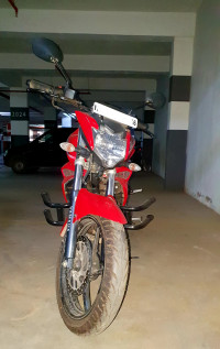 Red Yamaha FZ FI V2