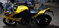 Bajaj Pulsar RS 200 ABS