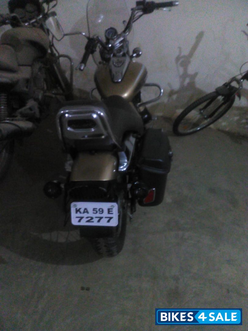 Bajaj Avenger Cruise 220