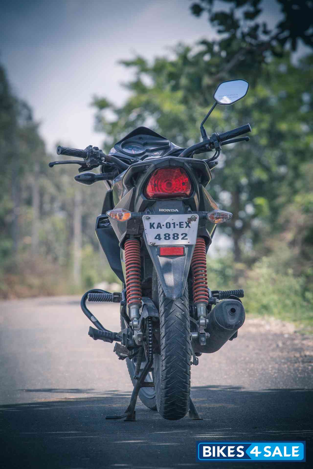 Grey Honda CB Twister Grey Honda CB Twister