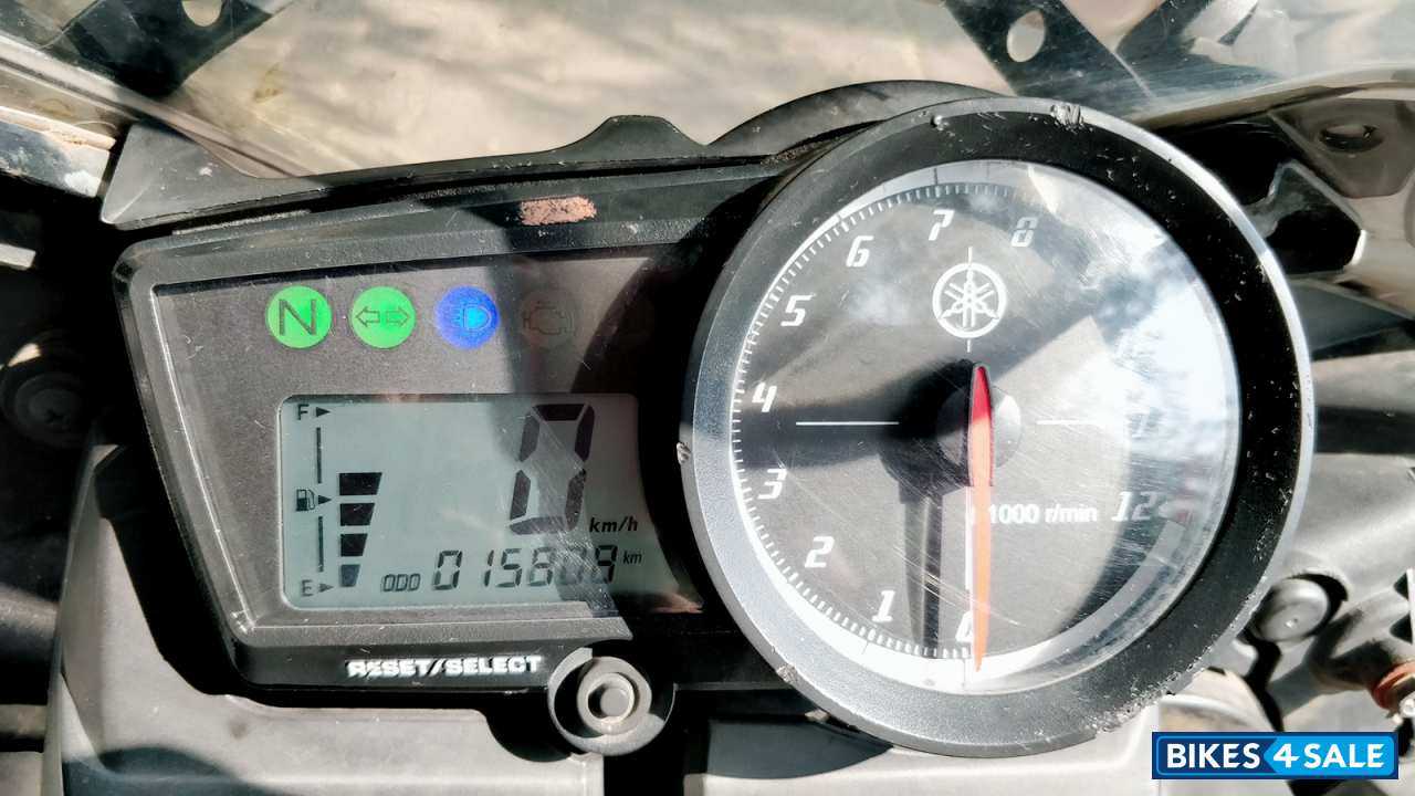 Yamaha YZF R15 V2 Yamaha YZF R15 V2