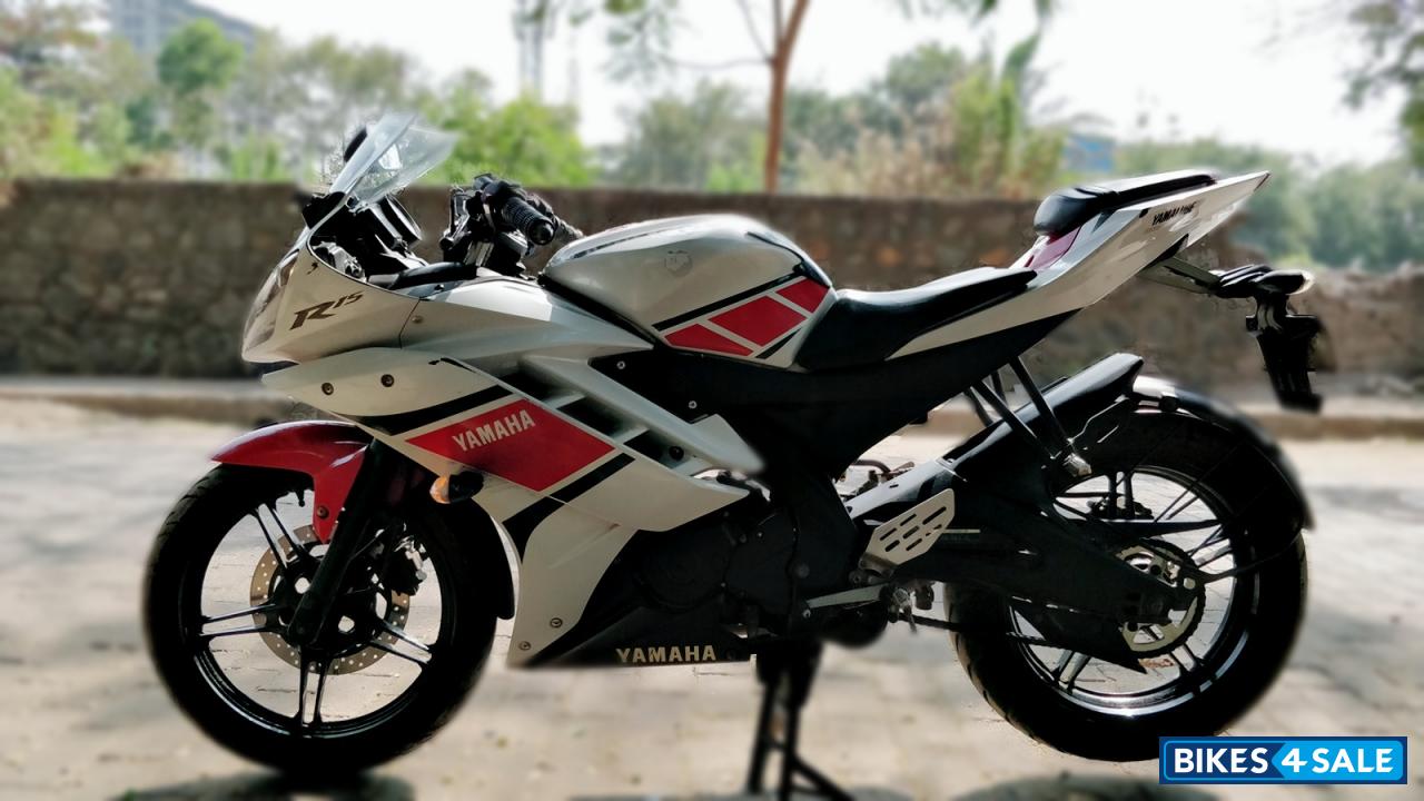 Yamaha YZF R15 V2 Yamaha YZF R15 V2