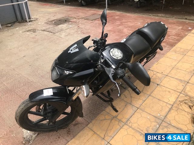 Black Bajaj Pulsar 180 DTSi