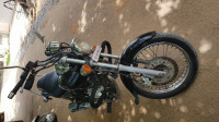 Black Bajaj Avenger 220 DTS-i