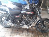 Bajaj Avenger Street 220
