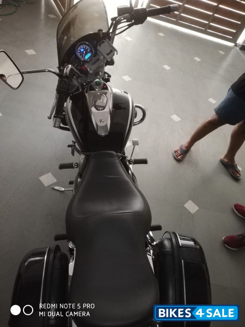 Bajaj Avenger 220 DTS-i Bajaj Avenger 220 DTS-i