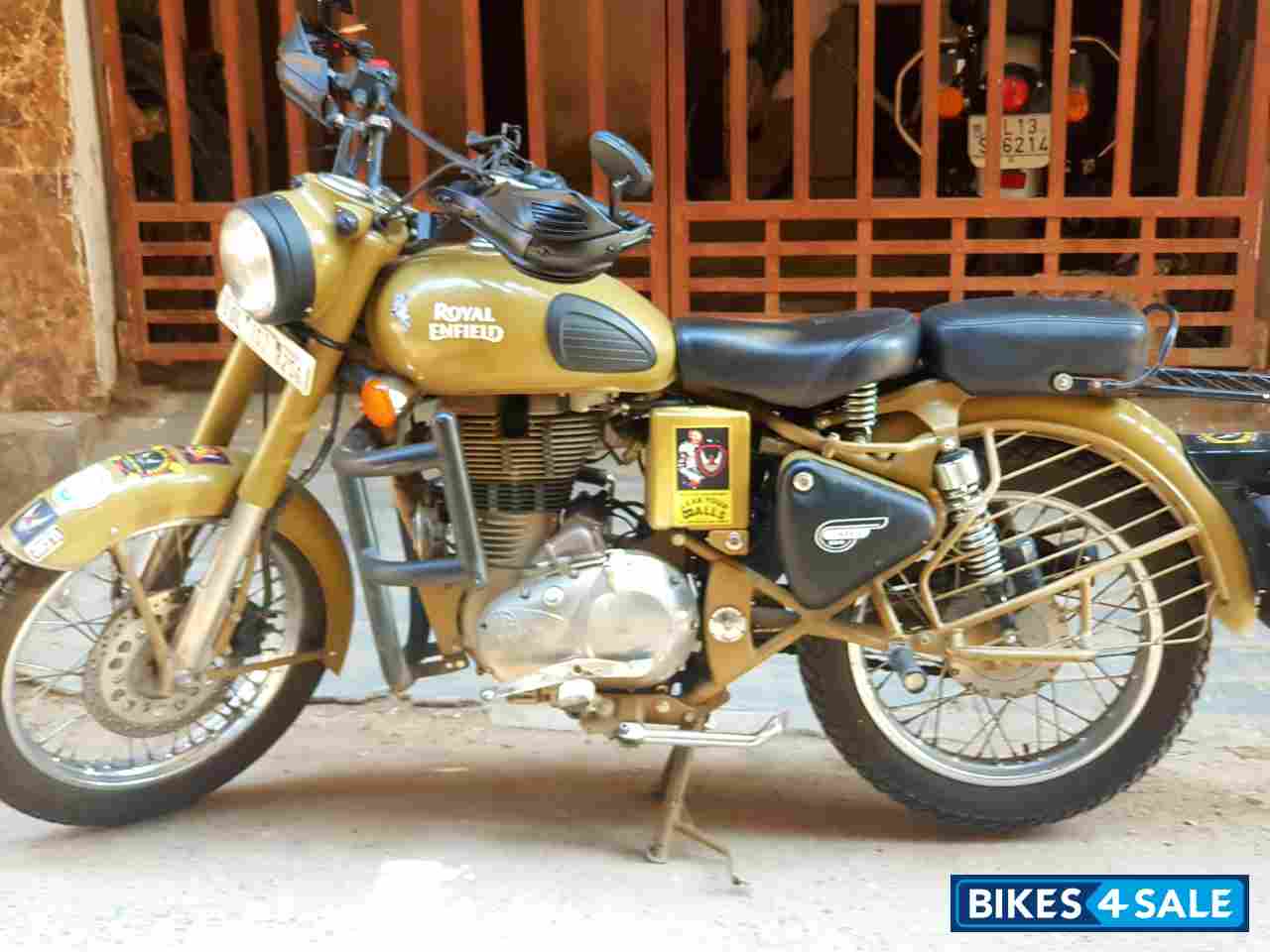 Royal Enfield Classic Desert Storm