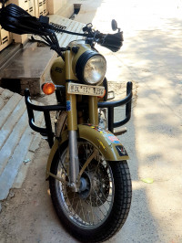 Royal Enfield Classic Desert Storm
