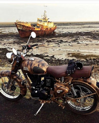 Royal Enfield Classic Desert Storm