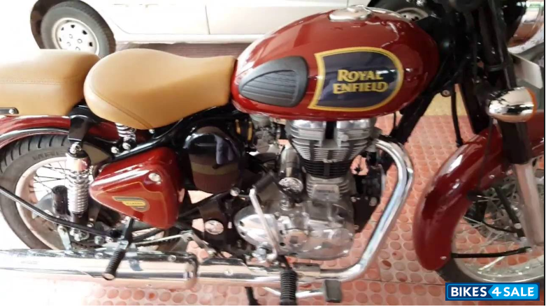 Royal Enfield Classic 350 Redditch Red