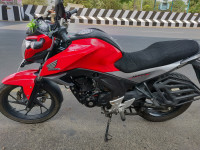 Sports Red Honda CB Hornet 160R