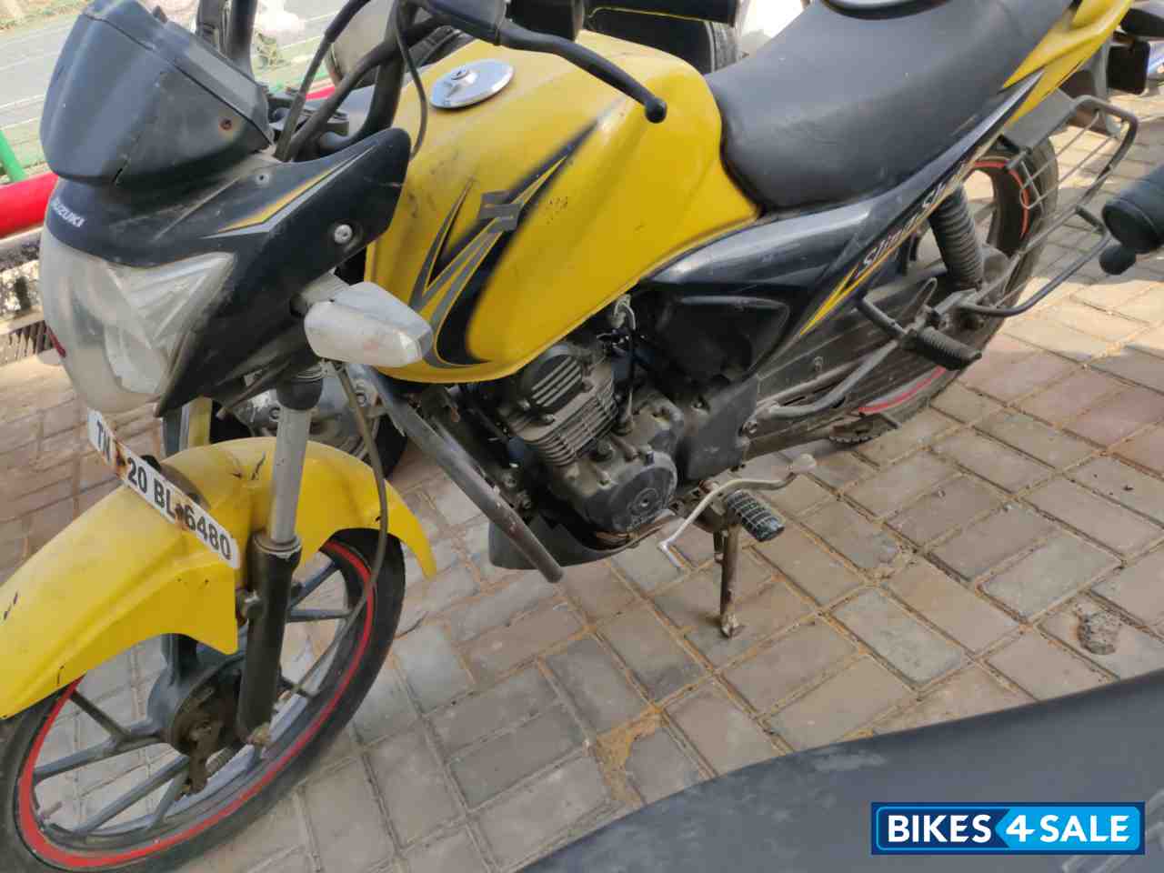 Used 2011 model Suzuki SlingShot for sale in Chennai. ID 222529