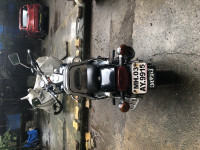 Black Bajaj Avenger 220 DTS-i