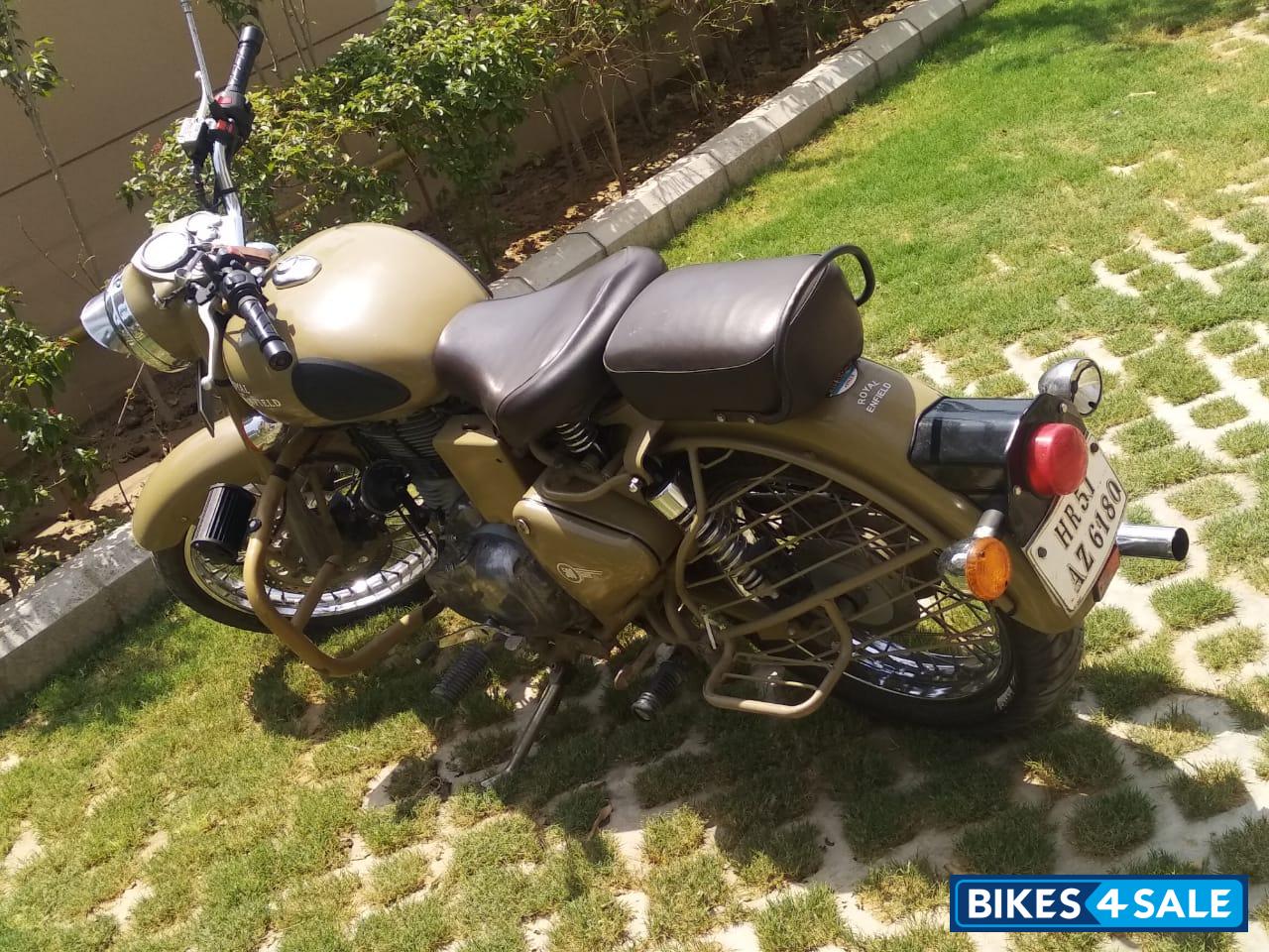 Royal Enfield Classic Desert Storm