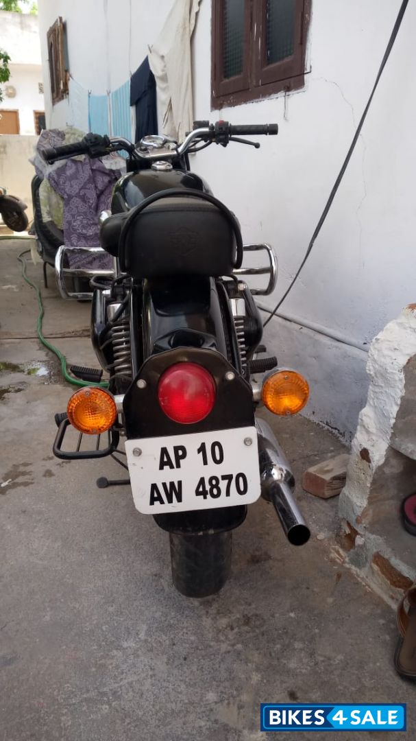 Royal Enfield Classic 350