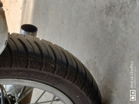 White Royal Enfield Classic 500