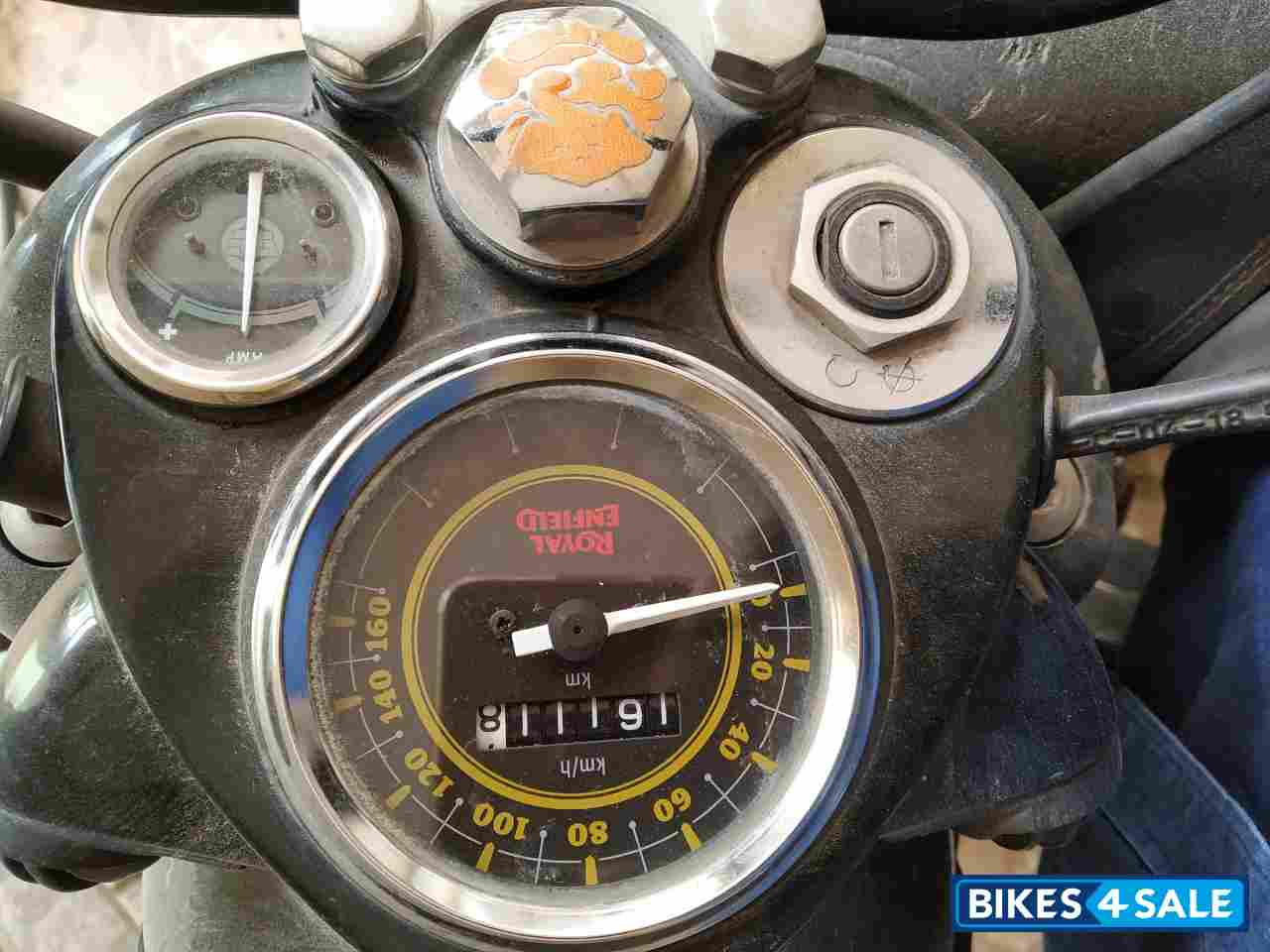 Black Royal Enfield Bullet Electra