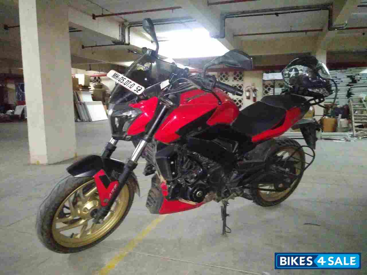 Bajaj Dominar 400 Disc